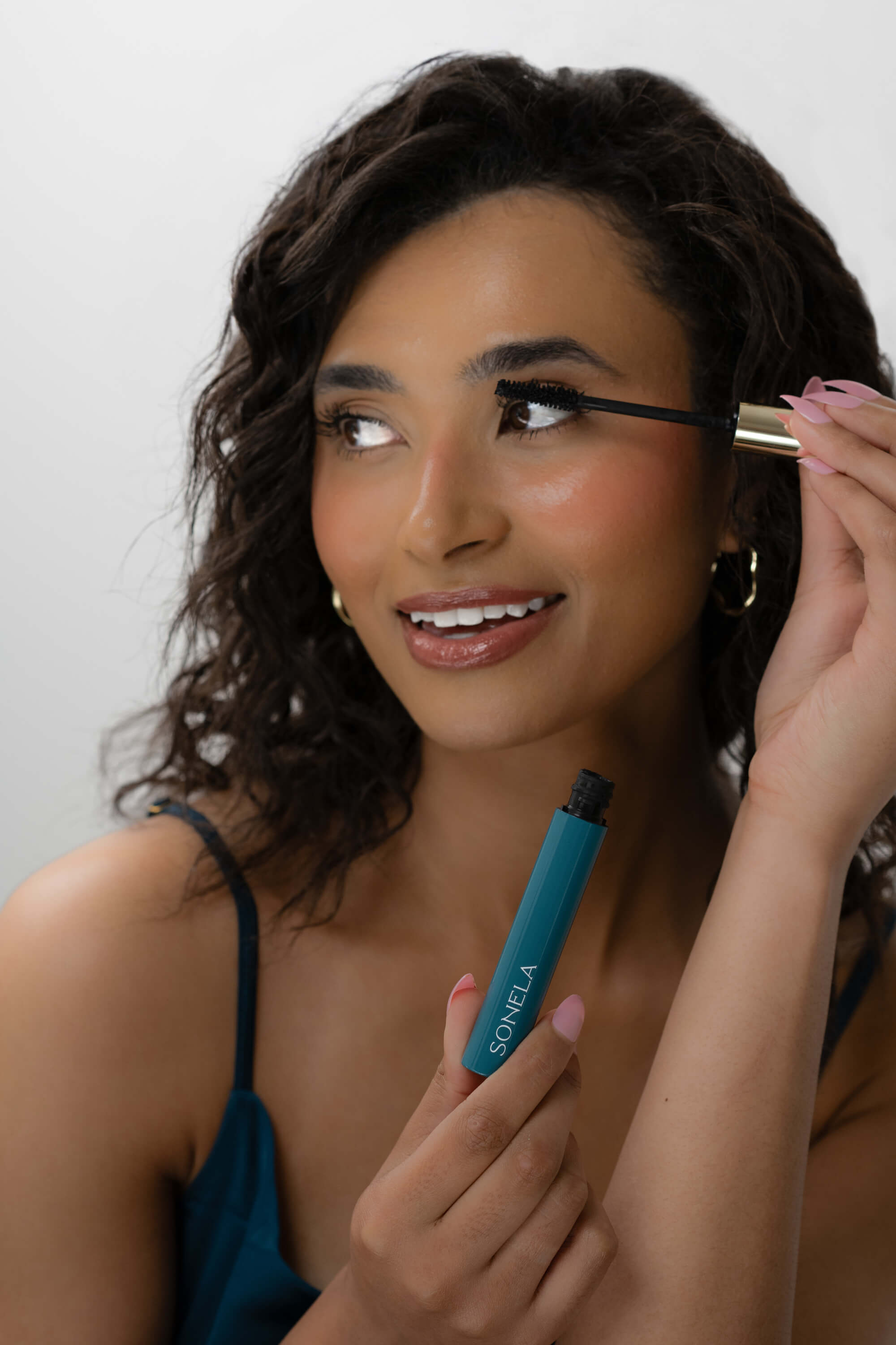 Lengthening and Volumizing Mascara