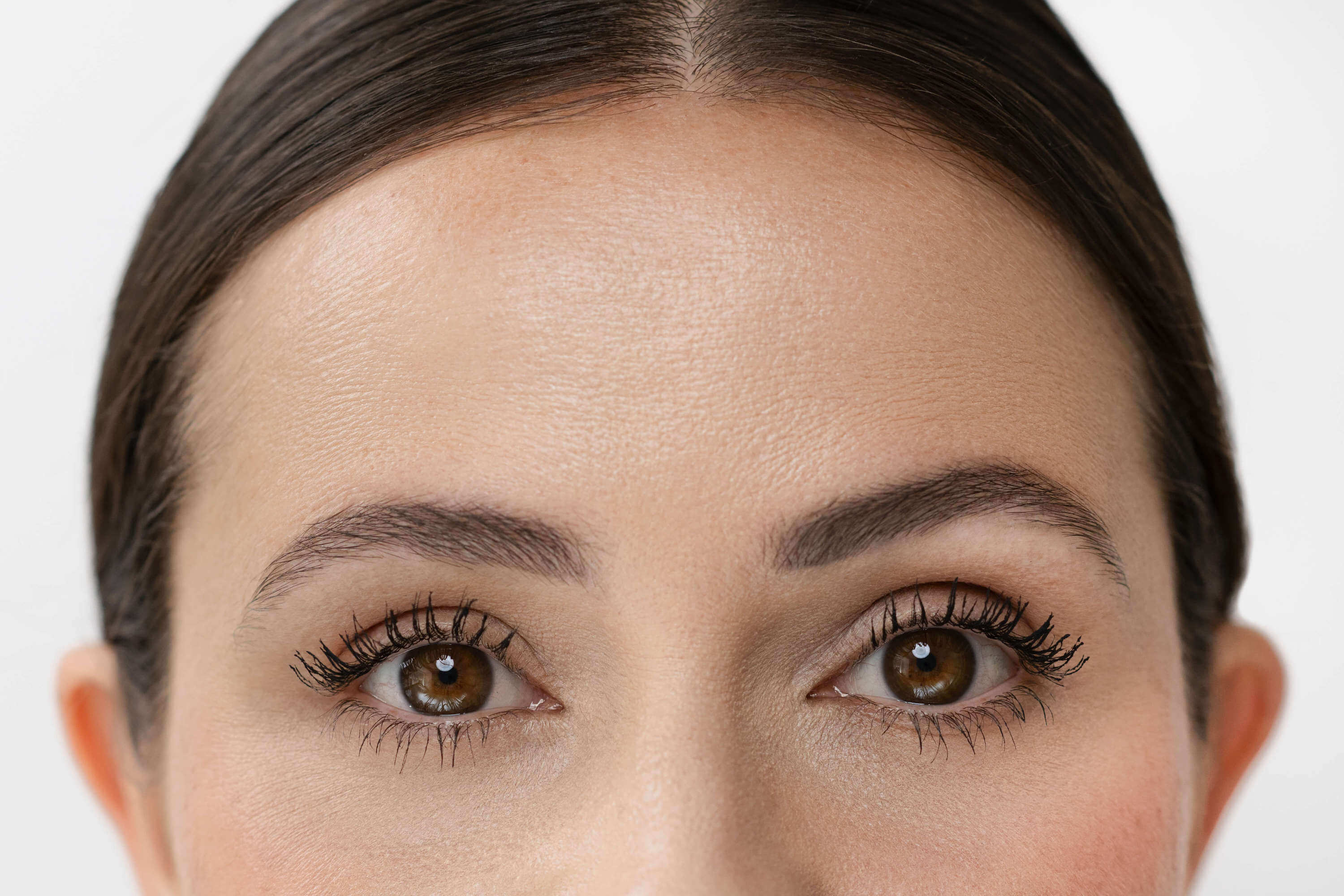 Lengthening and Volumizing Mascara